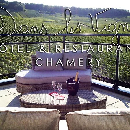 Hotel Dans Les Vignes Chamery Exterior foto