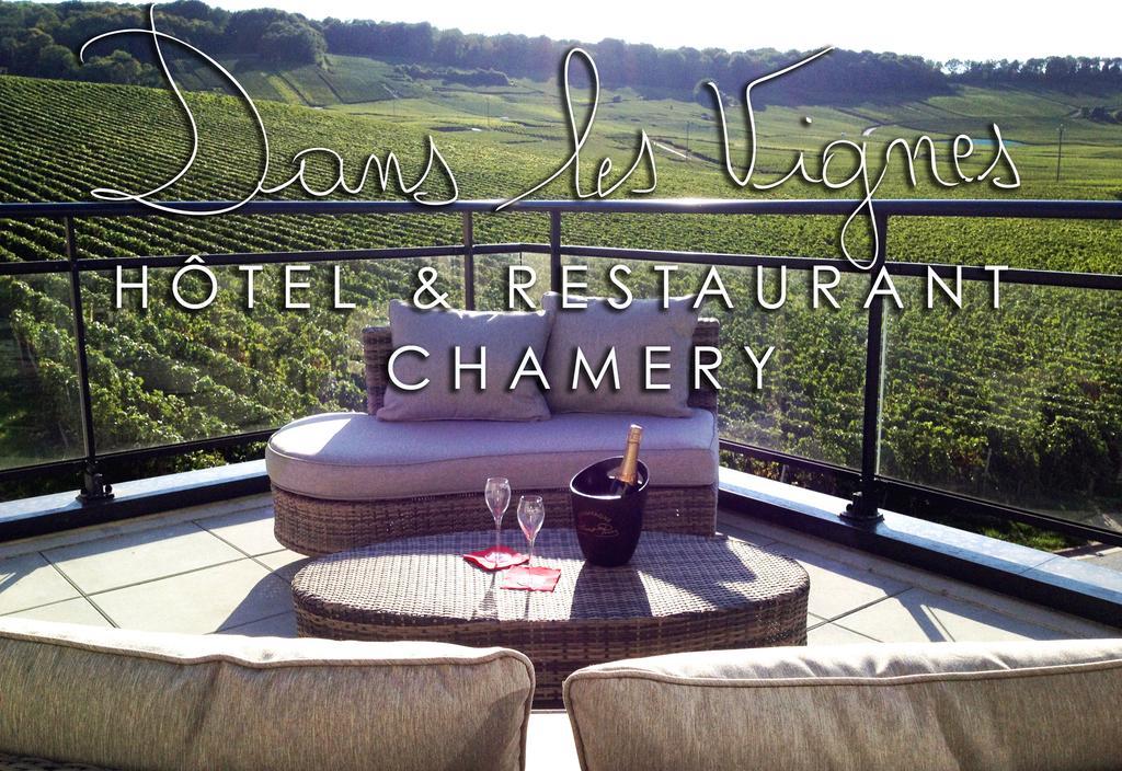 Hotel Dans Les Vignes Chamery Exterior foto